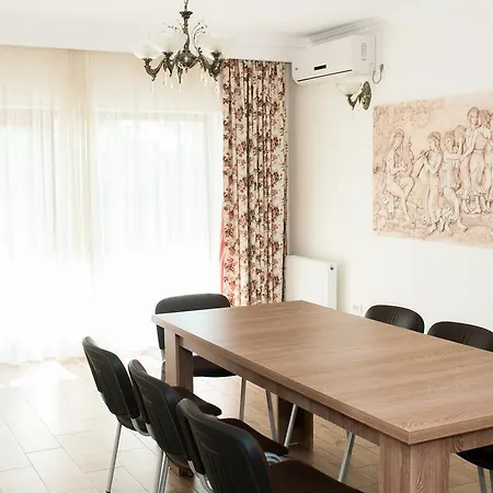 Complex Adal בקתה אפורי נורד