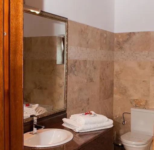 Complex Adal シャレー *