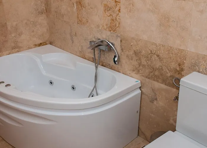 シャレー Complex Adal