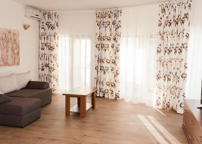 シャレー Complex Adal