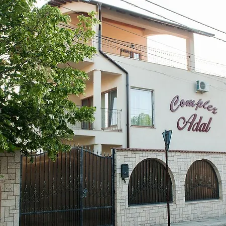Complex Adal Alpesi faház