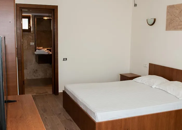 Complex Adal Alpesi faház *