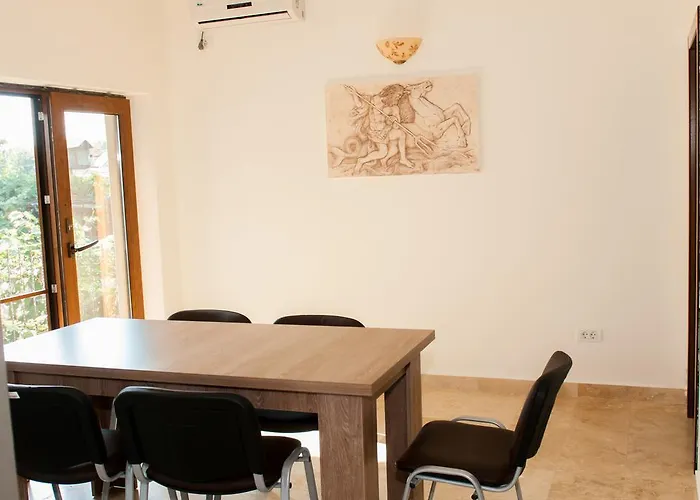 Alpesi faház Complex Adal Észak-Eforie